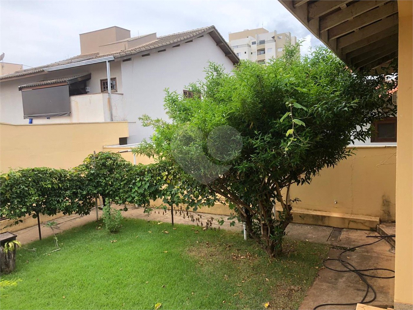 Casa para venda no Condomínio Parque Faber 1