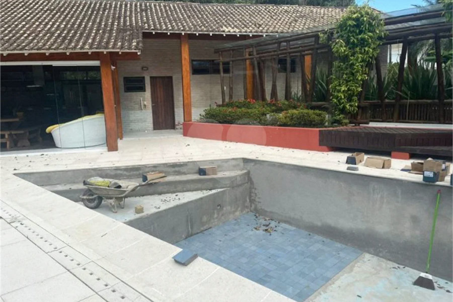 Casa à venda com 5 suítes em Costa do Sol, Bertioga, SP