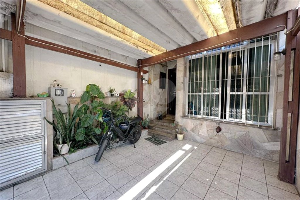Casa à Venda | 112 m² | 3 dormitórios | 1 vaga no Bom Retiro!