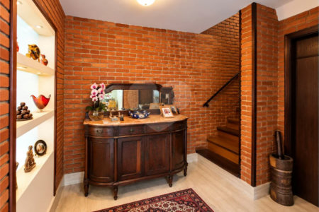 Sobrado com cinco quartos sendo 3 suites 4 vagas| R$ 3.300.000 no Alto da Boa Vista - São Paulo