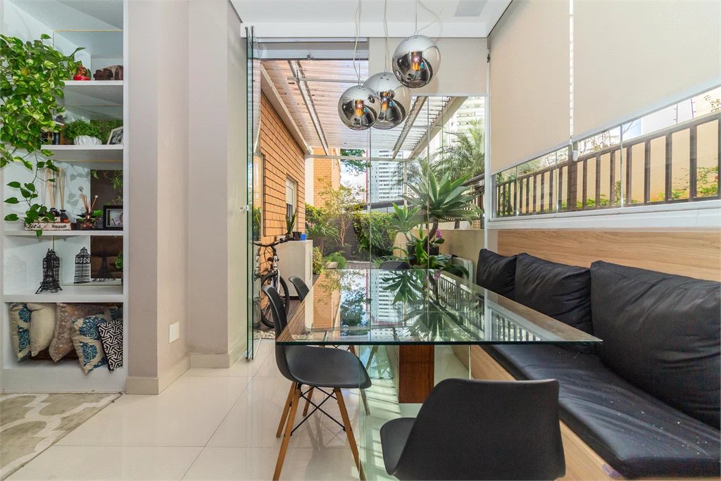 Apartamento na Mooca - 3 vagas