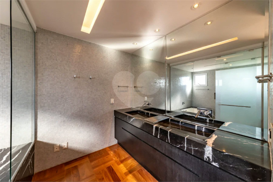 Vila Clementino - 161 m² | 2 dormitórios, com possibilidade de 3 | suíte master | 3 vagas | depósito