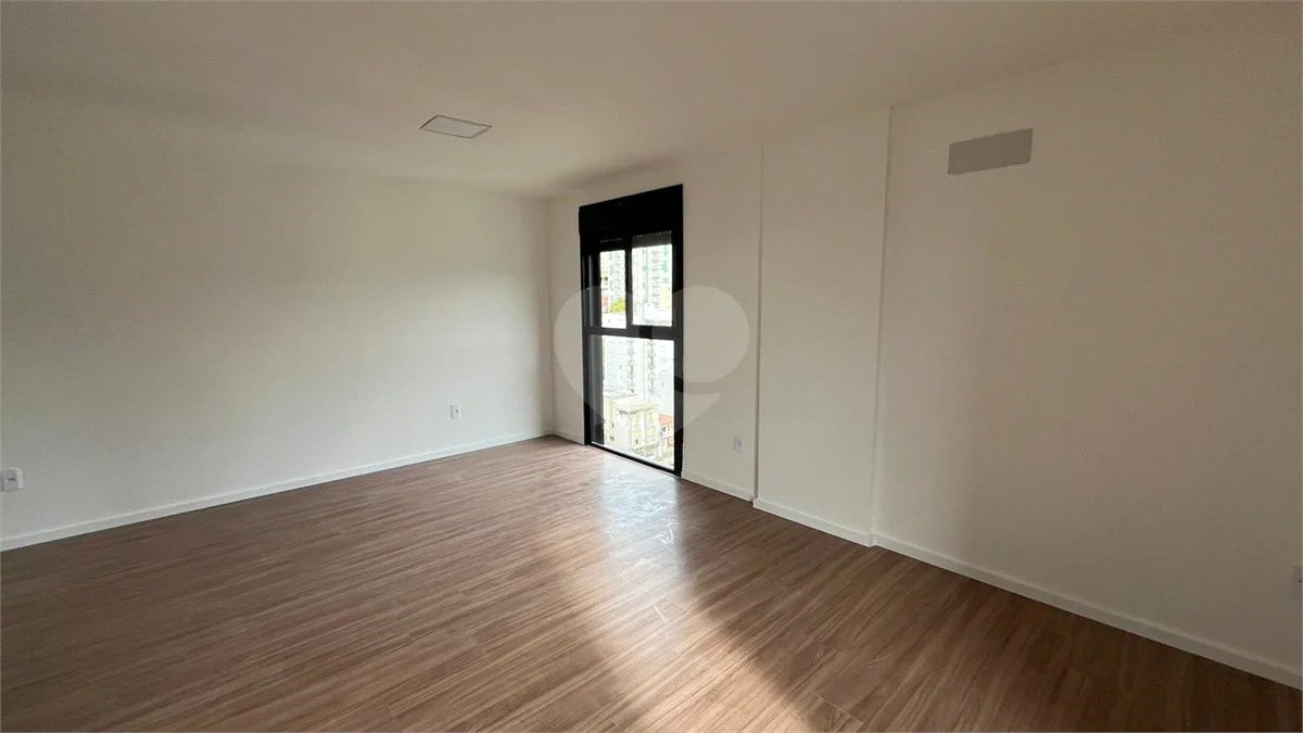 Apartamento à venda com 3 quartos, sendo 3 suítes, no Centro, Poços de Caldas - MG