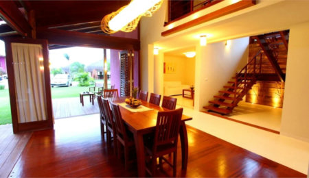 Casa à venda com 4 quartos, sendo 2 suítes,  em Praia do Mutá, Porto Seguro, BA