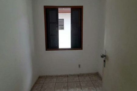 Casa à venda com 3 quartos, sendo 1 suíte,  em Rio Pequeno, São Paulo, SP