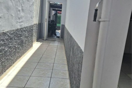Casa à venda com 3 quartos em Jardim Trussardi próximo ao Metrô linha amarela São Paulo Morumbi
