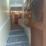 Apartamento super bem localizado, com 01 dormitório e armário embutido