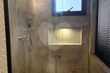Apartamento moderno e mobiliado, 1 dormitório 1 banheiro, sala de star com varanda, cozinha americana, na Vila Olímpia.