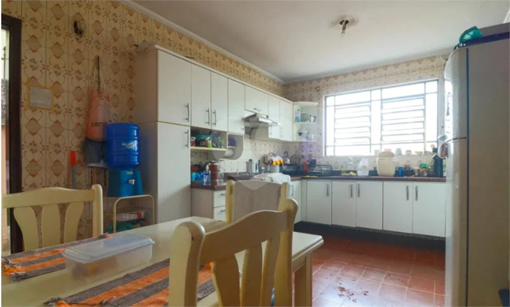 Casa com 210m² , 3 dormitórios , sendo 1 suíte , 2 vagas , à venda no Jabaquara.