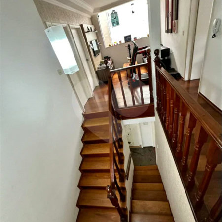 Casa de Alto Padrão à Venda no Parque dos Pássaros – 350 m²