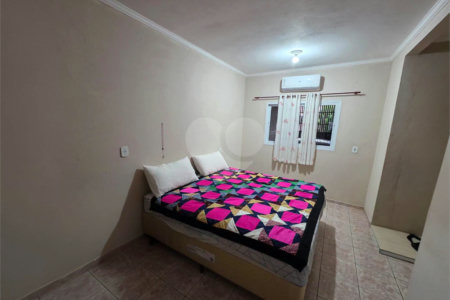 Sobrado 5 quartos.