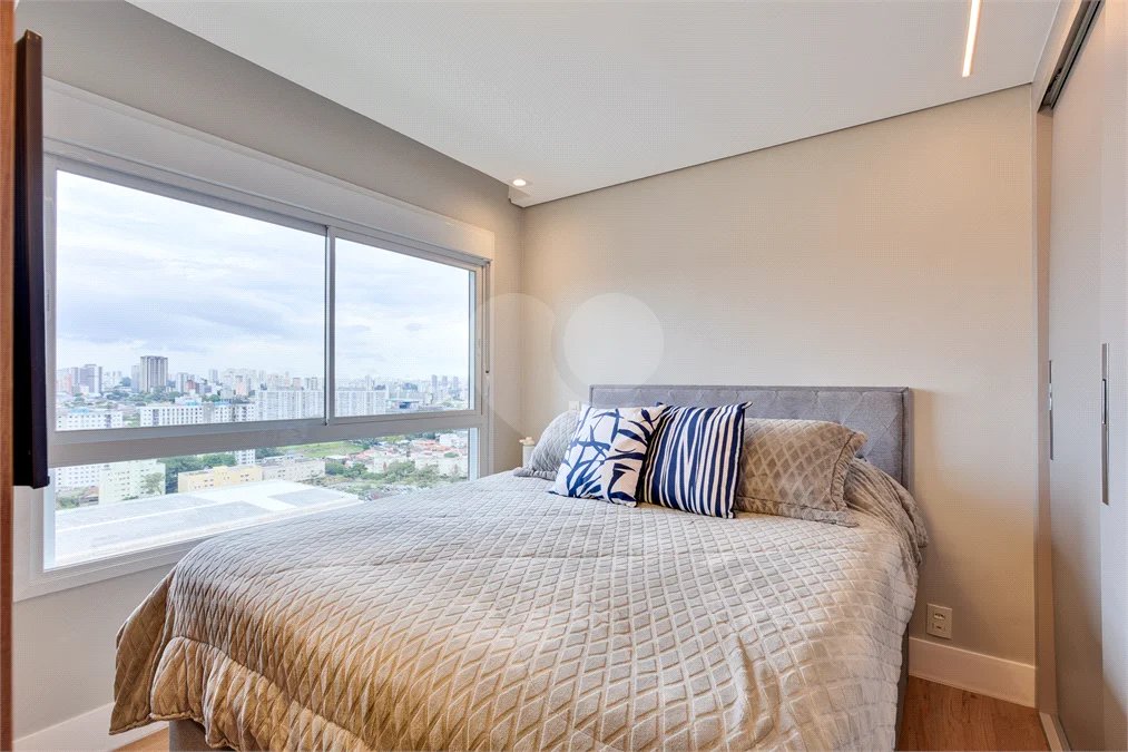 Apartamento à venda com 2 suítes em Santo Amaro, São Paulo, SP
