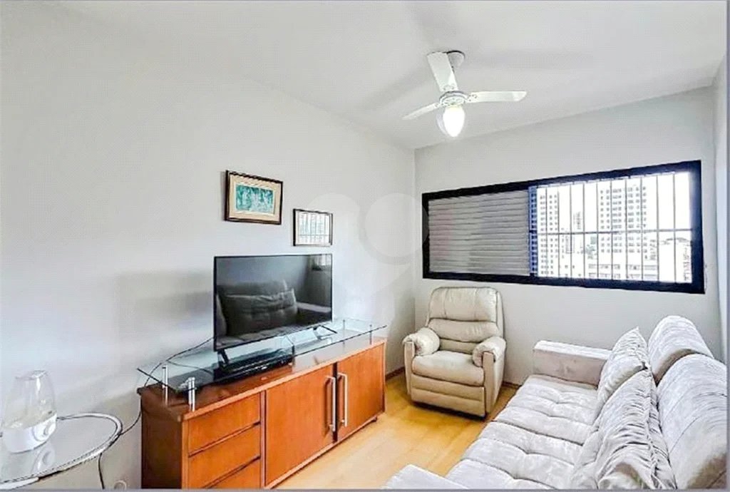 Apartamento à venda 4 dormitórios, 4 banheiros, 3 vagas, depósito. 2 aptos por andar. Torre única.No Anália Franco.