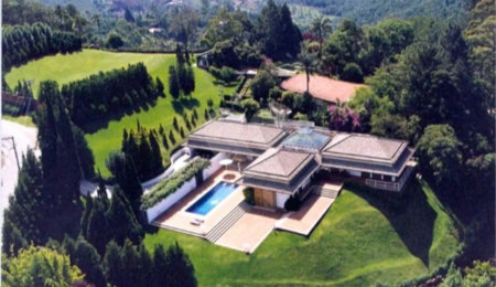 Casa à venda com 4 suítes,  em Roseira, Mairiporã, SP
