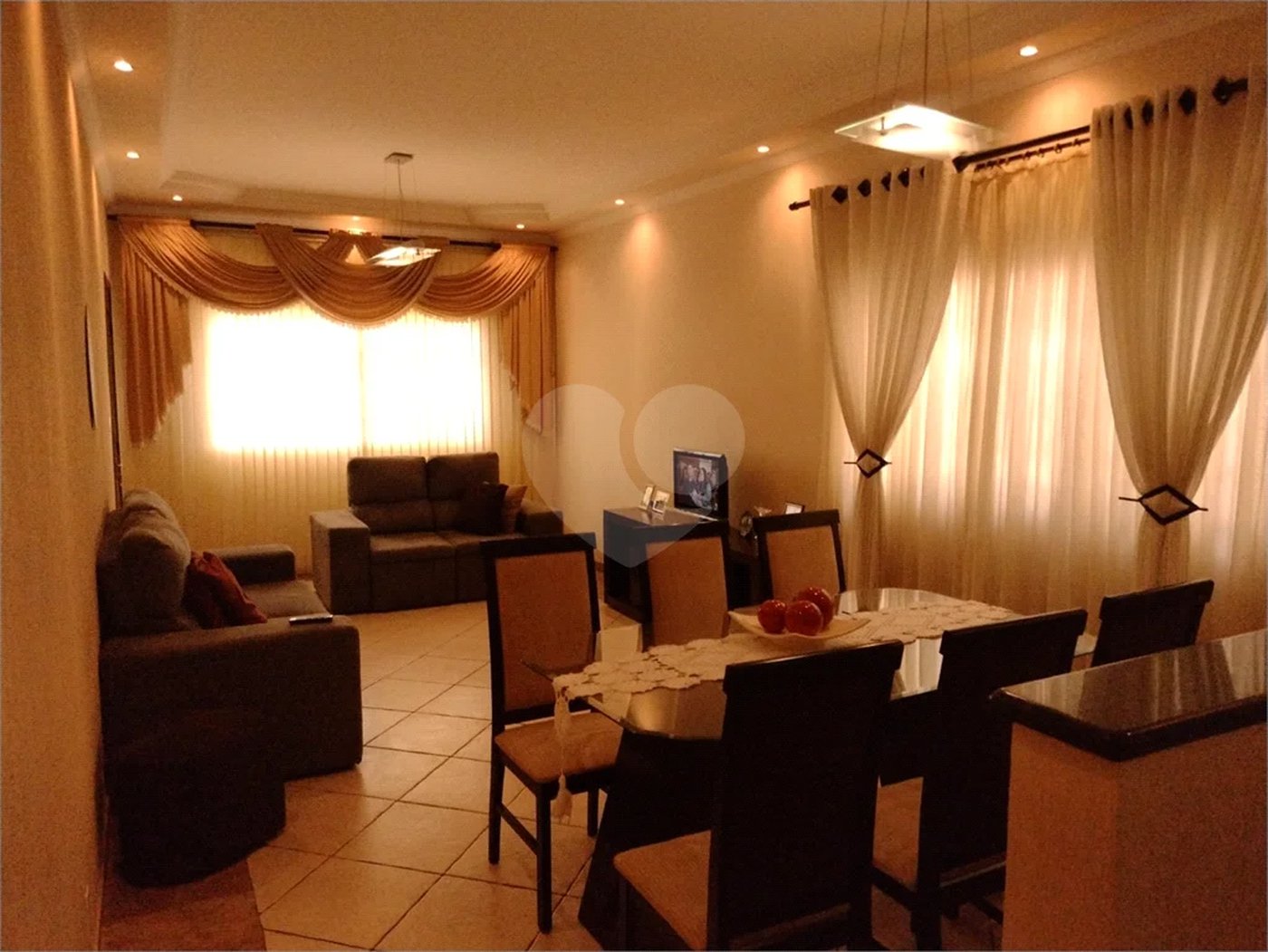 Casa à venda com 2 quartos, sendo 1 suíte, em Loteamento Remanso Campineiro, Hortolândia - SP