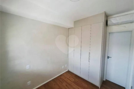 Apartamento com 1 quarto e 1 vaga para locação na Liberdade próximo ao Hospital A. C. Camargo na Liberdade!