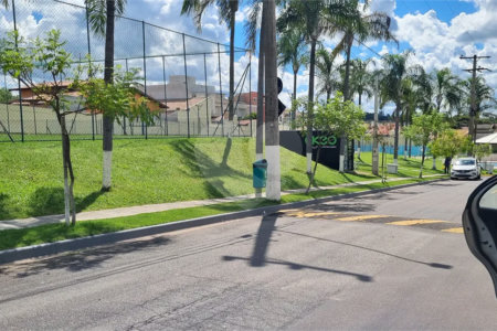 Lindo sobrado com 4 suites e piscina à venda, 365m², por R$ 2.450.000,00 no condomínio Villa Suiça, em Indaiatuba/SP.