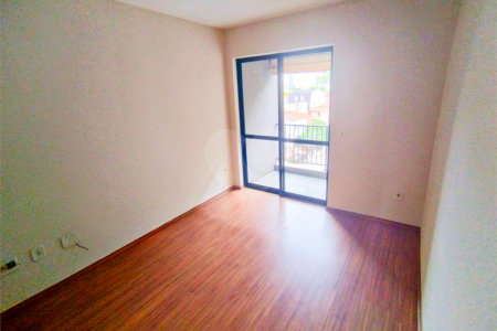 Apartamento - Próximo do metro Saúde - 2 quartos - 1 suíte - varanda - 2 vagas