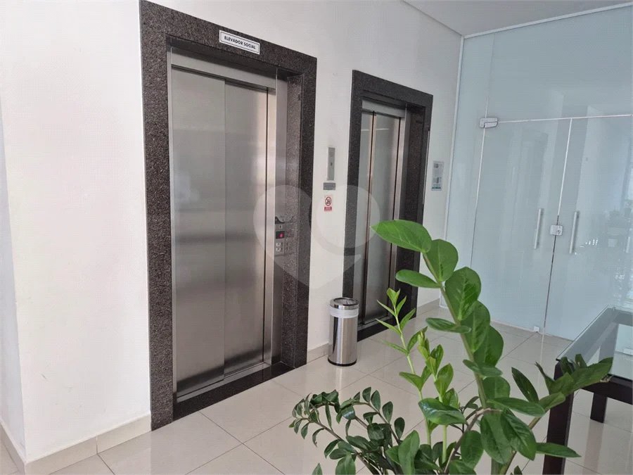 Apartamento Vila Mariana ,2 dormitórios sendo 1 suíte e 2 vagas.