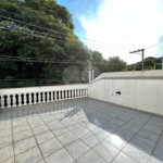 SOBRADO PARA LOCAÇÃO NO PARQUE DOMINGOS COM 03 DORM 01 SUITE 02 VAGAS DE GARAGEM