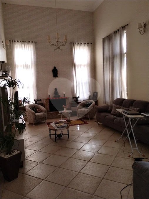 Casa à venda ou para alugar com 5 quartos, sendo 2 suítes, em Residencial Solar Bandeirantes, Itupeva, SP