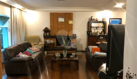 Casa Térrea à venda com 4 quartos, sendo 1 suíte,  em Tremembé, São Paulo, SP
