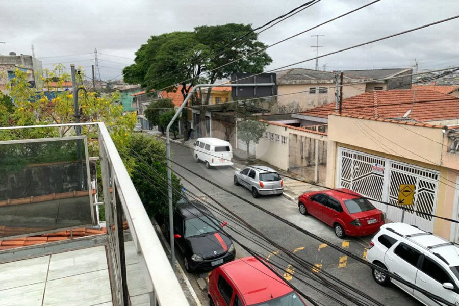 Terreno 10X25 com casas alugadas Vila Rica