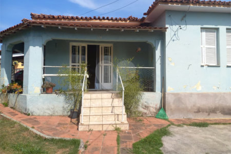 Casa a venda em Louveira