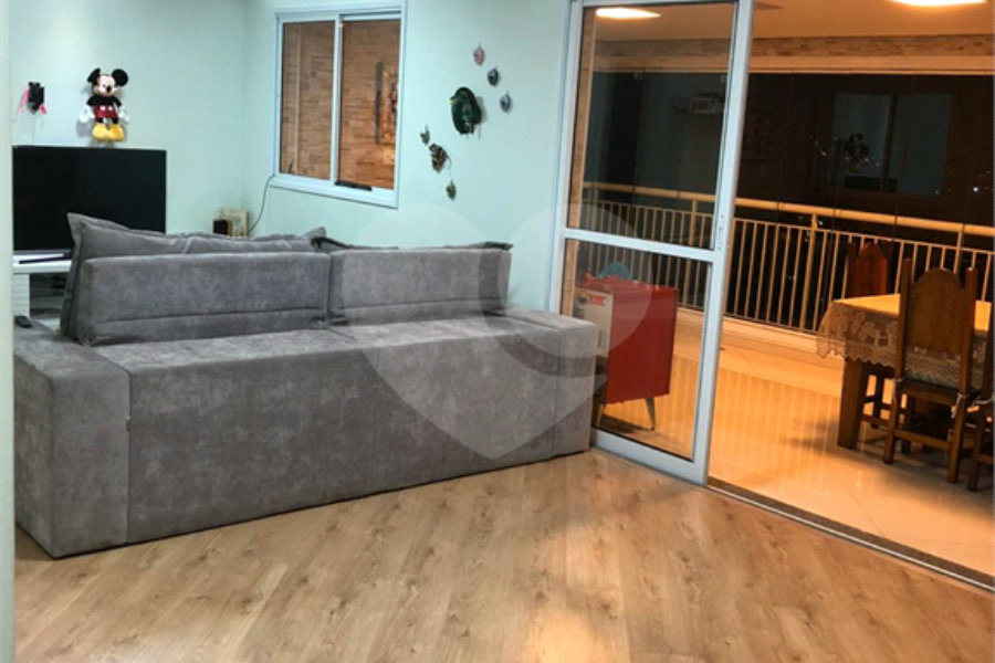 APARTAMENTO COM 132m² - 3 DORMITÓRIOS (SENDO 1 SUÍTE)
