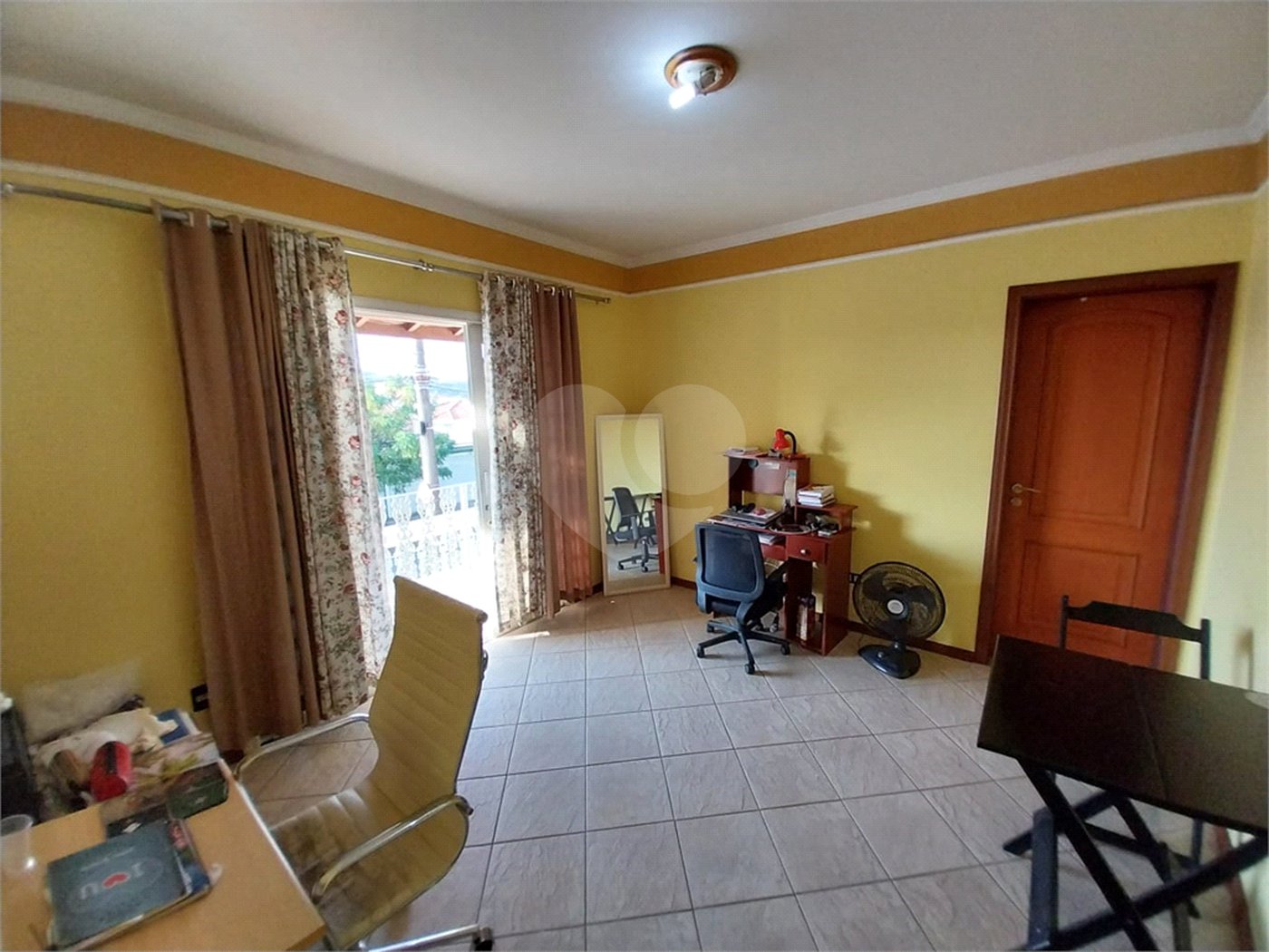Sobrado à venda com 5 quartos, sendo 1 suíte,  em Terra Nobre, Louveira, SP
