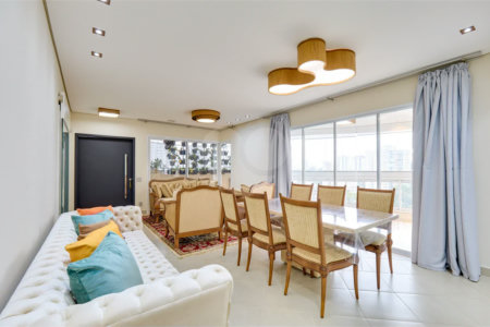 Apartamento à venda com 3 suítes em Jardim Marajoara, São Paulo, SP