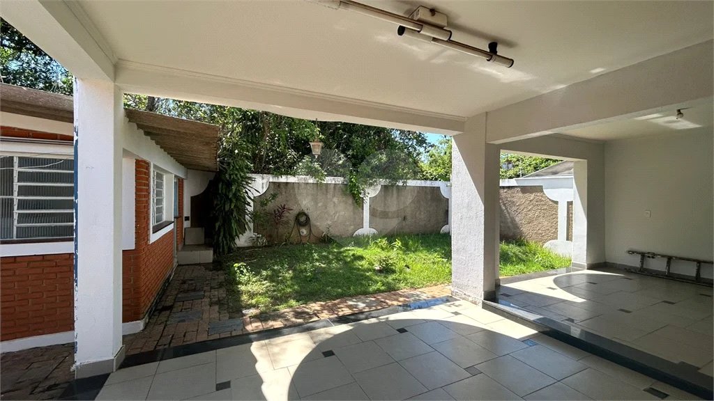 Venda Casa com 4 Dormitórios no Parque Santa Cecília