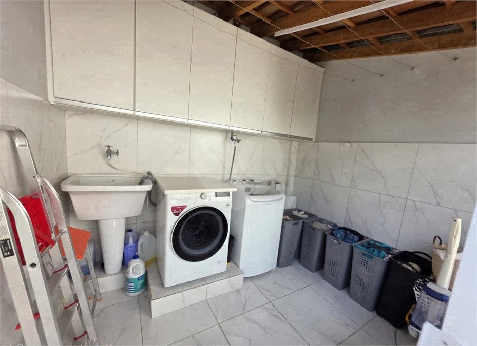 Casa térrea 3 dormitórios com piscina e área Gourmet à venda São Carlos