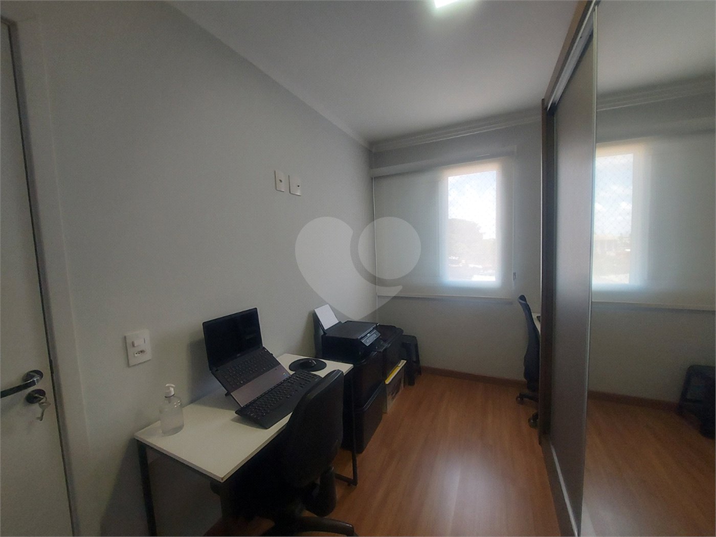 Apartamento Mobiliado no Condomínio Portal do Sol, na Avenida Getúlio Vargas
