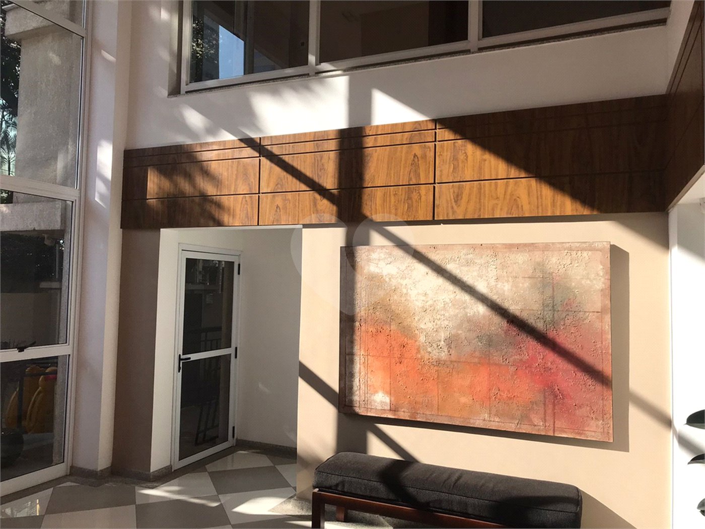 APARTAMENTO 2 QUARTOS (1 SUÍTE) À VENDA NO PARAÍSO