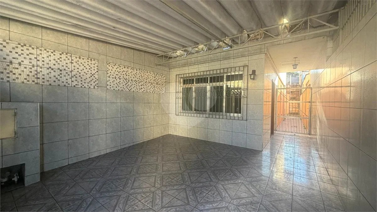 Sobrado à venda com 2 quartos em Vila Nova Cachoeirinha, São Paulo, SP