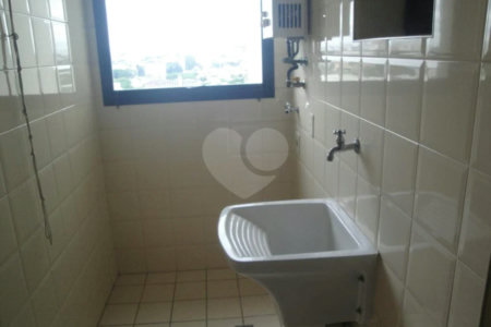 Apartamento à venda com 2 quartos, sendo 1 suíte, em Vila Hamburguesa, São Paulo, SP