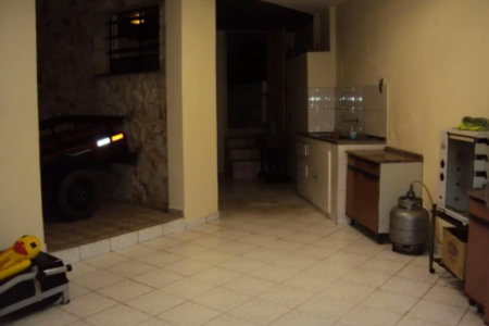 Sobrado à venda 400m² com 4 quartos, sendo 2 suítes, 6 vagas no Jardim Peri Peri próximo metrô Vila Sônia