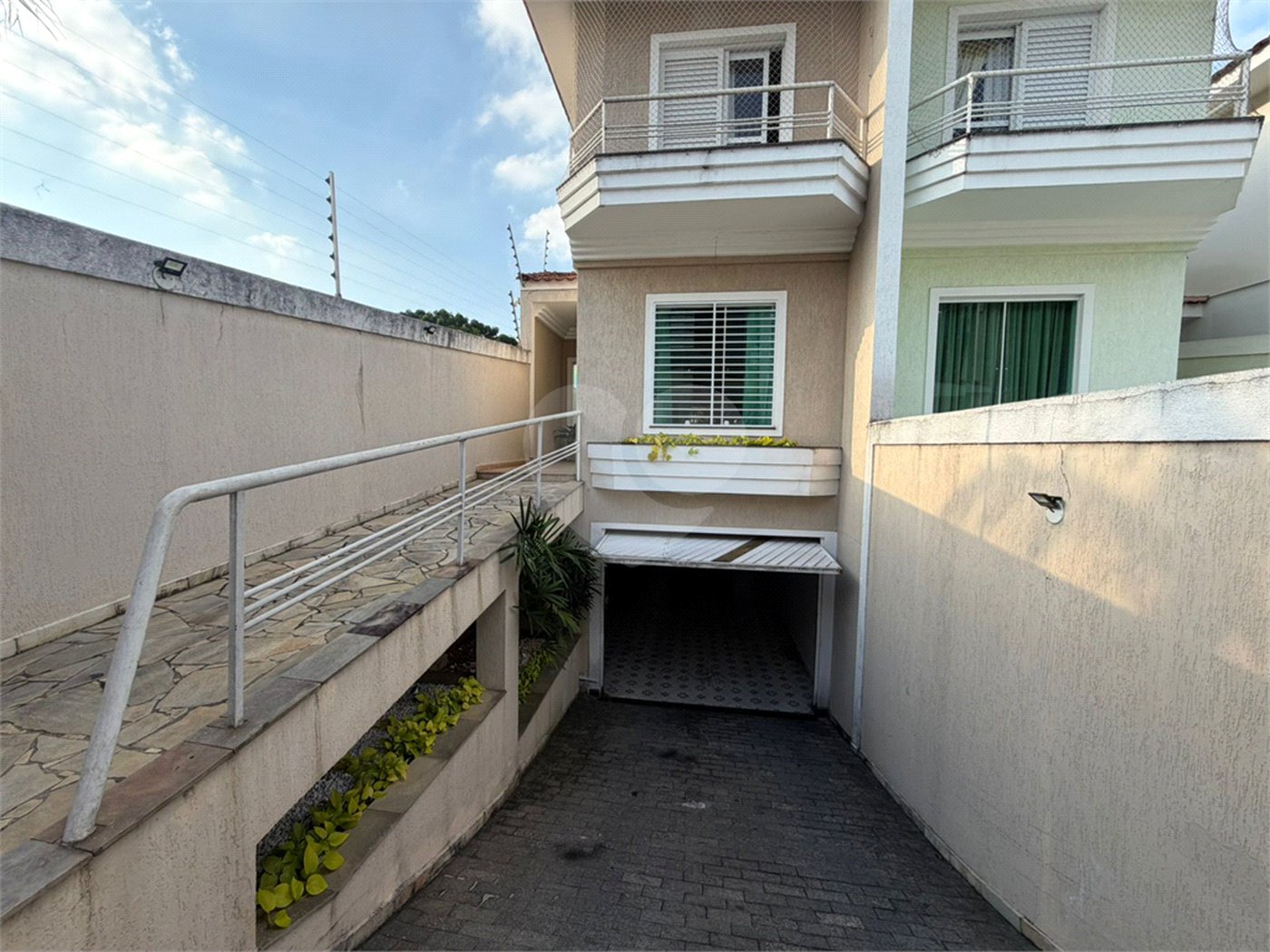 Sobrado à venda com 3 quartos, sendo 2 suítes, em Santana, São Paulo, SP
