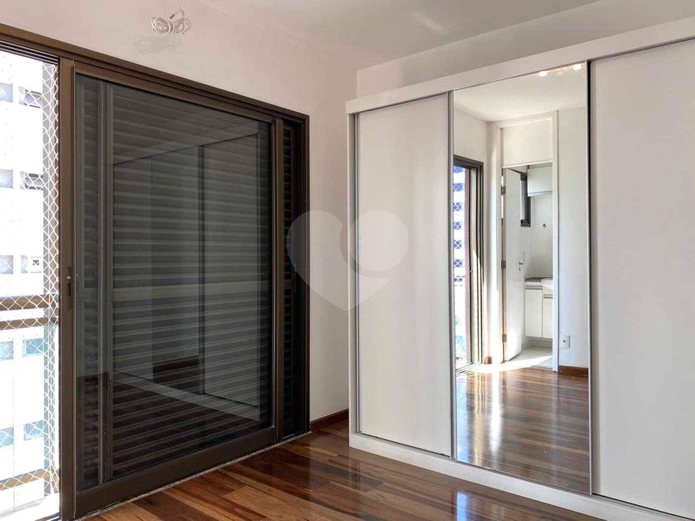 Apartamento para venda tem 55 metros quadrados com 2 quartos em Sumaré - São Paulo - SP