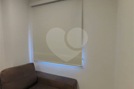 Excelente conjunto comercial para locação com 38 m², 2 salas com varanda e 1 vaga no Ipiranga!