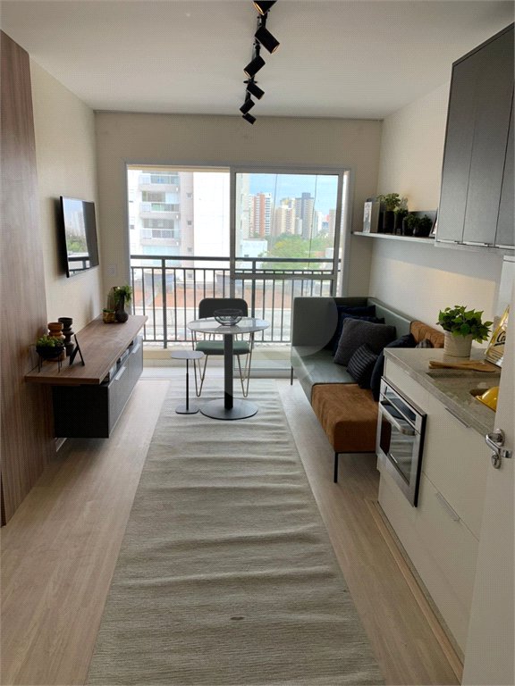 Apartamento novo na Vila Mariana com varanda