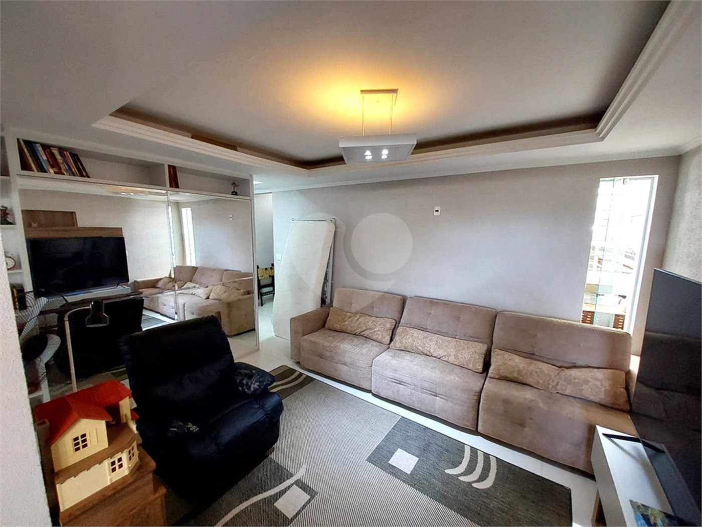 Casa residencial com ponto comercial a venda no Centro