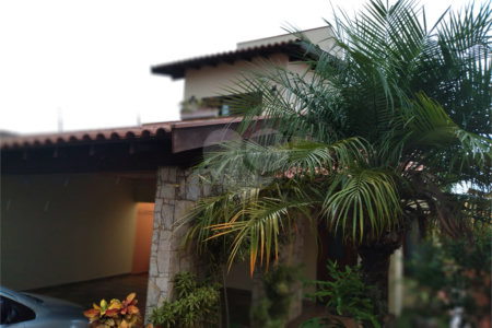 Casa/Sobrado para venda na Vila Prado