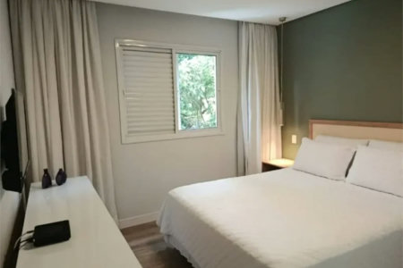Apartamento à venda com 3 quartos, sendo 1 suíte,  em Vila Gomes, São Paulo, SP