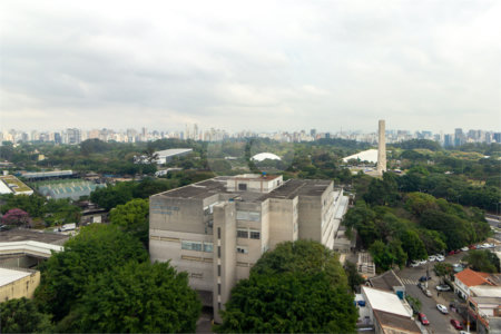 Apartamento de Alto Padrão à Venda na Vila Mariana com 190m², 3 Suítes e Vista para o Parque Ibirapuera