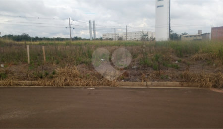 Terreno à venda em Jardim do Bosque, São Carlos, SP