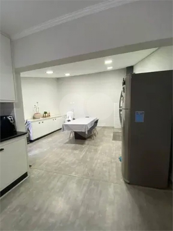 CASA A VENDA NO VISTA LINDA, 3 DORMITORIOS, 2 BANHEIROS, 2 VAGAS, SÃO JOSÉ DOS CAMPOS/SP.