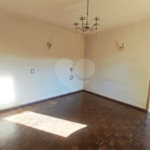 Casa Térrea Charmosa e Espaçosa na Vila Prado: Conforto, Praticidade e Próxima ao Centro!