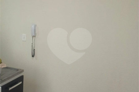 Apartamento no térreo, localizado no Condomínio Residencial Monte Everest